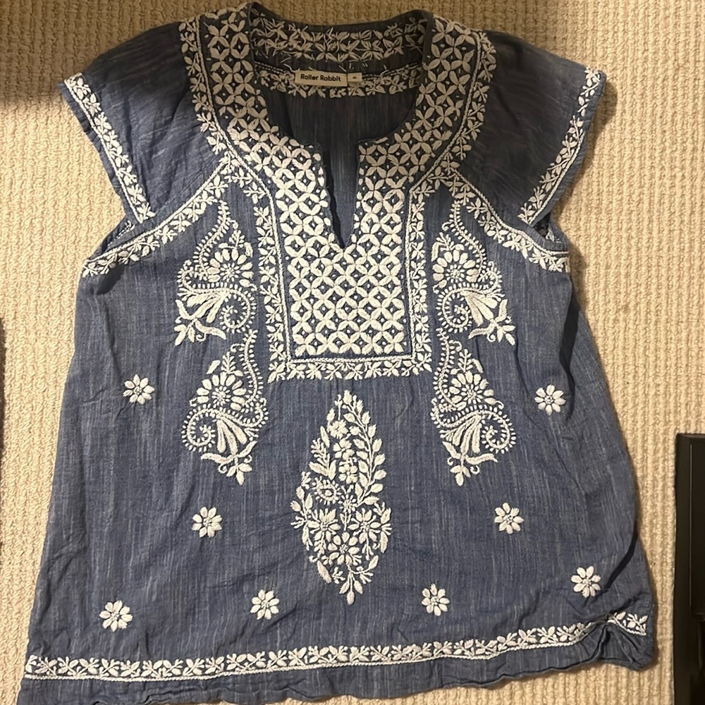 Roller Rabbit top (xl)